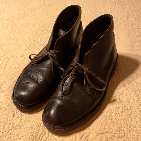 Clarks Other - Clarks Desert Boots 9 1/2 polished